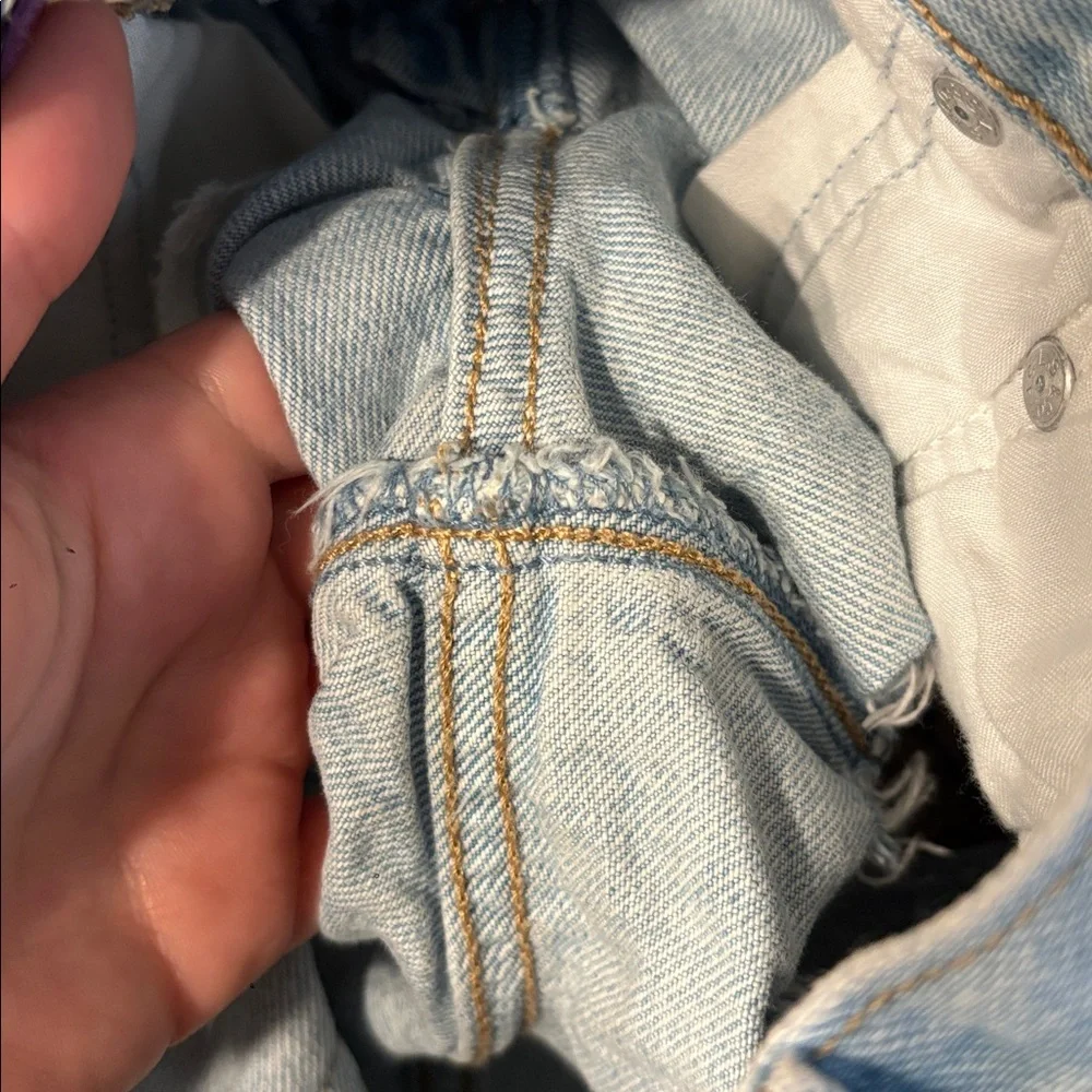 Levis Sz 23 Wedgie Shorts Light Denim Jeans Summer Button Fly - Picture 8 of 10